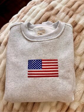NWOT Sunkissed Coconut Embroidered American Flag Sweatshirt